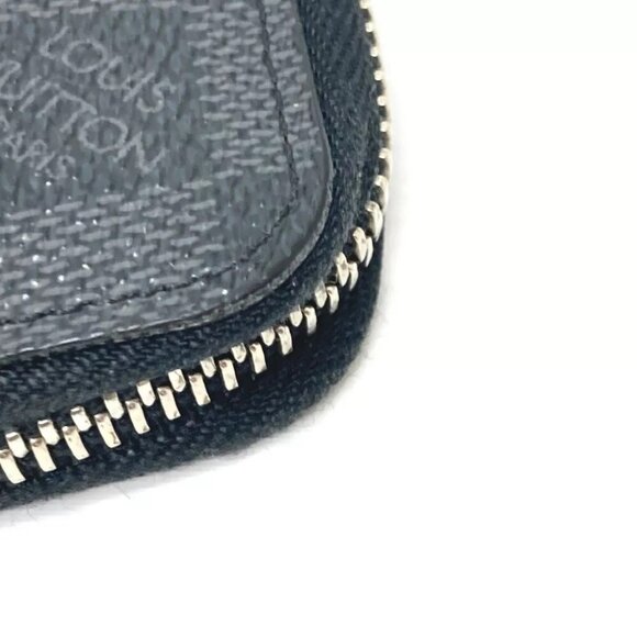 LOUIS VUITTON N63095 Zippy Wallet-Vertical Long Wallet Black/SilverHardware - Picture 13 of 16